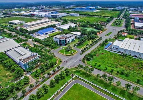 Bất động sản khu công nghiệp miền Bắc và Nam dự kiến tăng gần 2.100 ha trong năm 2025, lấp đầy ở mức cao